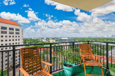 Condo in Coral Gables, Florida, 2 bedrooms  № 1927744 - photo 26