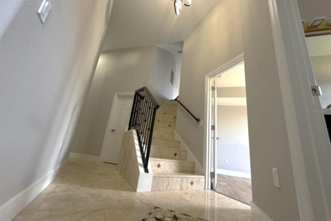 House in Windermere, Florida 4 bedrooms, 297.84 sq.m. № 1649578 - photo 24