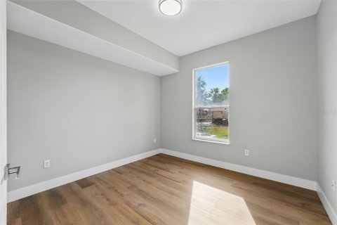House in Windermere, Florida 4 bedrooms, 297.84 sq.m. № 1649578 - photo 20