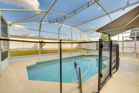 Casa en alquiler en Kissimmee, Florida, 3 dormitorios, 142.7 m2 № 1904927 - foto 26