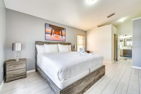 Casa en alquiler en Kissimmee, Florida, 3 dormitorios, 142.7 m2 № 1904927 - foto 22
