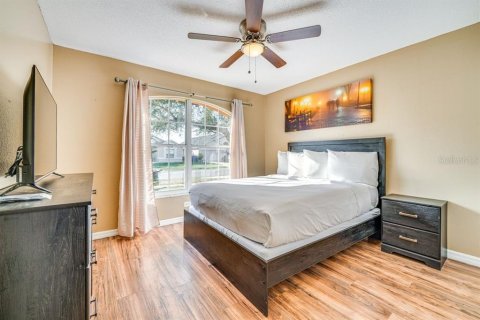 Casa en alquiler en Kissimmee, Florida, 3 dormitorios, 142.7 m2 № 1904927 - foto 7