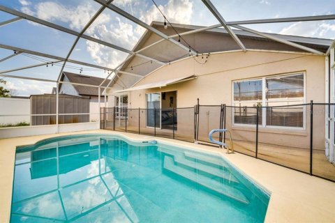 Casa en alquiler en Kissimmee, Florida, 3 dormitorios, 142.7 m2 № 1904927 - foto 23