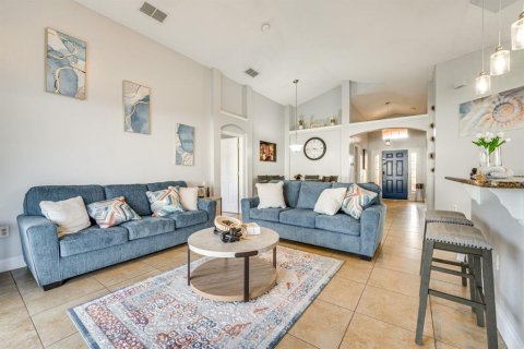 Casa en alquiler en Kissimmee, Florida, 3 dormitorios, 142.7 m2 № 1904927 - foto 17