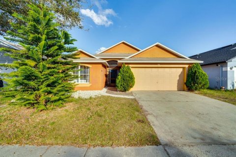 Casa en alquiler en Kissimmee, Florida, 3 dormitorios, 142.7 m2 № 1904927 - foto 1