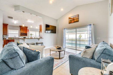 Casa en alquiler en Kissimmee, Florida, 3 dormitorios, 142.7 m2 № 1904927 - foto 14