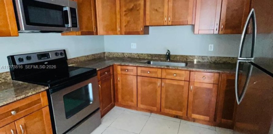 Дом в Норт-Лодердейл, Флорида 3 спальни, 98.48м2 № 2035975