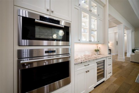 Casa en venta en Bradenton, Florida, 5 dormitorios, 549.24 m2 № 2237468 - foto 18