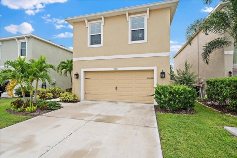 Villa ou maison à vendre à Sarasota, Floride: 4 chambres, 188.31 m2 № 1899272 - photo 2