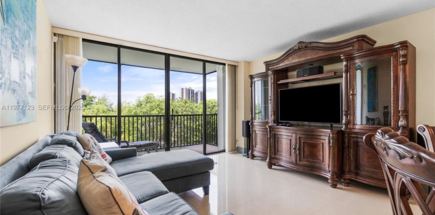 Condo in Aventura, Florida, 1 bedroom  № 2042127
