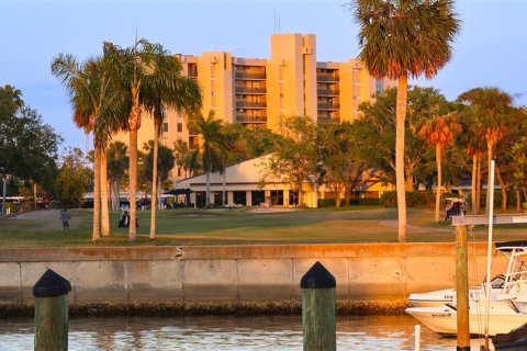 Condo in Clearwater, Florida, 2 bedrooms  № 1598214 - photo 25
