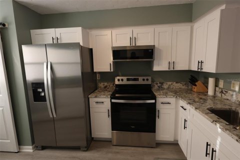 Condo in Clearwater, Florida, 2 bedrooms  № 1598214 - photo 3