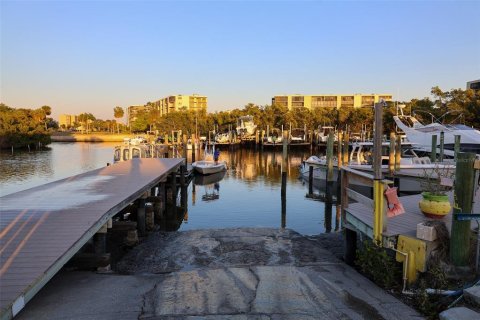 Condo in Clearwater, Florida, 2 bedrooms  № 1598214 - photo 27