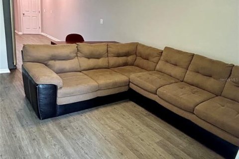 Apartment in Bradenton, Florida 3 bedrooms, 87.51 sq.m. № 1783435 - photo 5