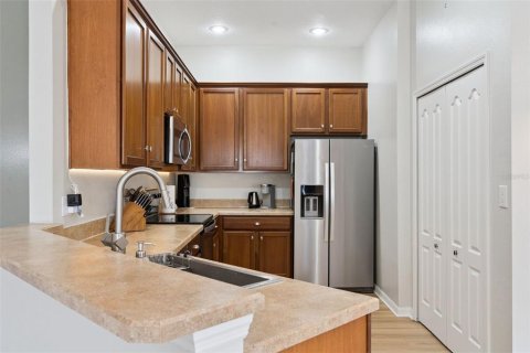 Townhouse in Sanford, Florida 2 bedrooms, 112.78 sq.m. № 2310048 - photo 15