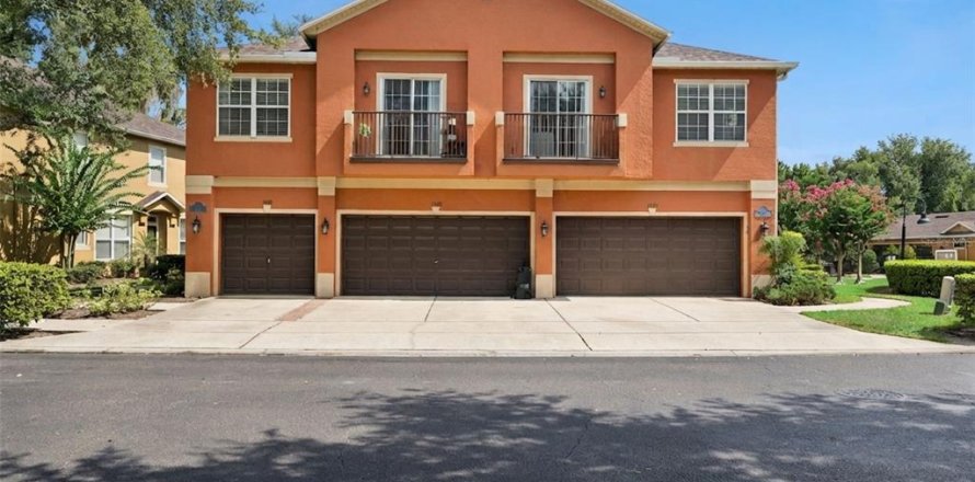 Townhouse in Sanford, Florida 2 bedrooms, 112.78 sq.m. № 2310048