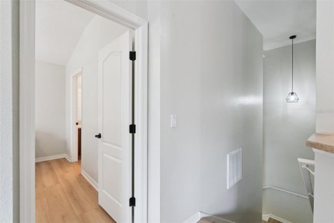 Townhouse in Sanford, Florida 2 bedrooms, 112.78 sq.m. № 2310048 - photo 16