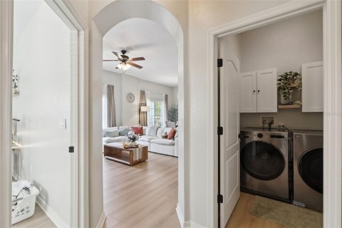 Townhouse in Sanford, Florida 2 bedrooms, 112.78 sq.m. № 2310048 - photo 23
