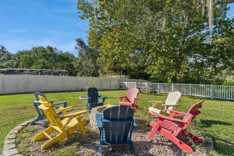 Villa ou maison à vendre à Fruitland Park, Floride: 4 chambres, 171.68 m2 № 2410676 - photo 28