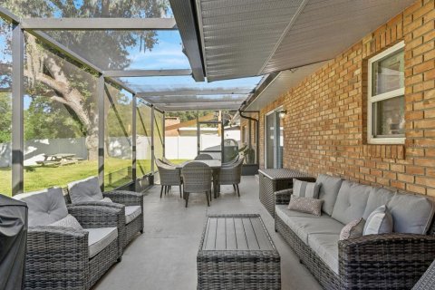 Villa ou maison à vendre à Fruitland Park, Floride: 4 chambres, 171.68 m2 № 2410676 - photo 25