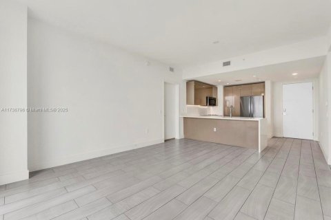 Condo in Sunrise, Florida, 2 bedrooms № 1957392 - photo 29