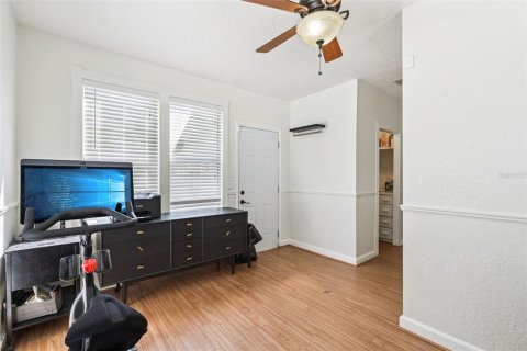 House in Tavares, Florida 4 bedrooms, 263.47 sq.m. № 2391514 - photo 28