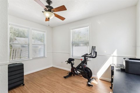 House in Tavares, Florida 4 bedrooms, 263.47 sq.m. № 2391514 - photo 29