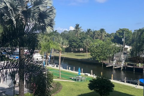 Condominio en alquiler en Fort Lauderdale, Florida, 2 dormitorios, 78.97 m2 № 2077555 - foto 11