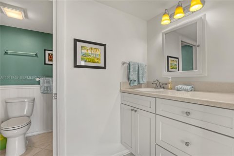 Condo in Jupiter, Florida, 2 bedrooms № 1998791 - photo 15