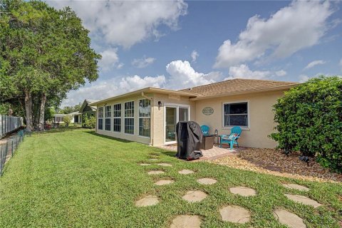 Villa ou maison à vendre à New Port Richey, Floride: 2 chambres, 138.42 m2 № 2225520 - photo 28