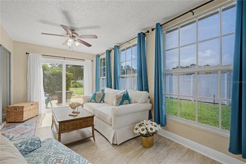 Villa ou maison à vendre à New Port Richey, Floride: 2 chambres, 138.42 m2 № 2225520 - photo 23