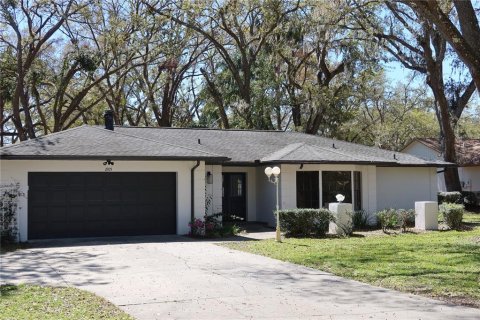 Casa en venta en Lutz, Florida, 3 dormitorios, 180.42 m2 № 1634664 - foto 1