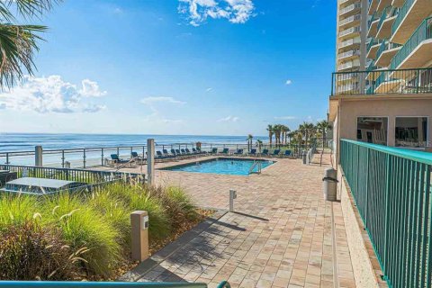 Condominio en venta en Daytona Beach Shores, Florida, 2 dormitorios, 155.52 m2 № 2135965 - foto 26