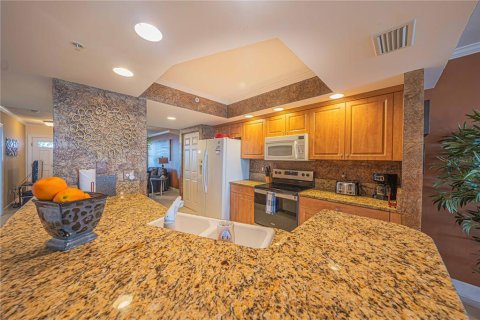 Condominio en venta en Daytona Beach Shores, Florida, 2 dormitorios, 155.52 m2 № 2135965 - foto 7