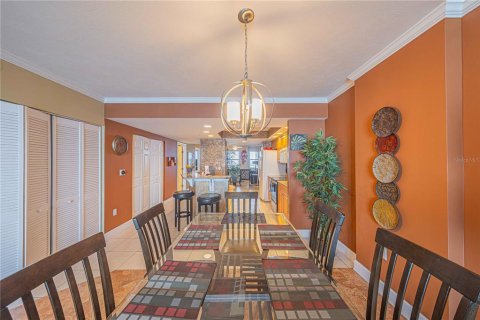 Condominio en venta en Daytona Beach Shores, Florida, 2 dormitorios, 155.52 m2 № 2135965 - foto 10