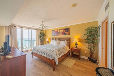 Condominio en venta en Daytona Beach Shores, Florida, 2 dormitorios, 155.52 m2 № 2135965 - foto 13