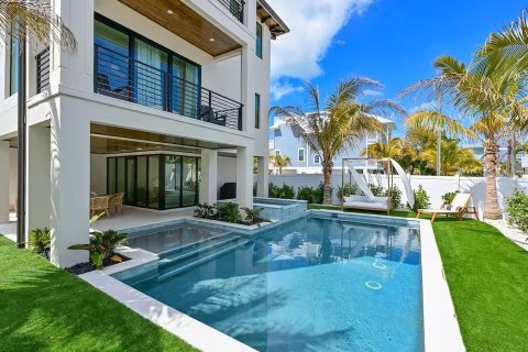 Villa ou maison à vendre à Bradenton Beach, Floride: 4 chambres, 297.38 m2 № 2166750 - photo 4
