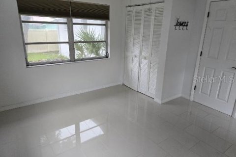 Villa ou maison à vendre à New Port Richey, Floride: 4 chambres, 144.93 m2 № 2413426 - photo 12