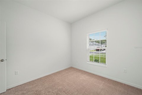 House in Astatula, Florida 3 bedrooms, 130.16 sq.m. № 1915377 - photo 15