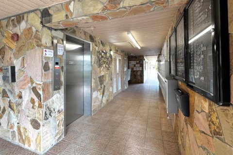 Снять в аренду кондоминиум в Бойнтон-Бич, Флорида 5 комнат, 70.05м2, № 2250496 - фото 28