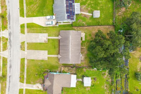 Dúplex en venta en Lake Wales, Florida, 4 dormitorios, 165.55 m2 № 2377777 - foto 29