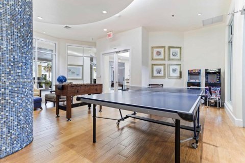 Condo in Hollywood, Florida, 1 bedroom  № 1702534 - photo 12
