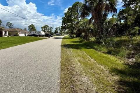 Land in North Port, Florida № 2224074 - photo 2
