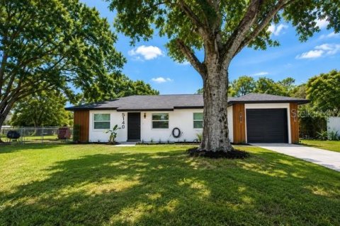 Villa ou maison à West Melbourne, Floride 3 chambres, 115.94 m2 № 2345182