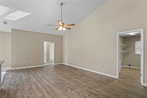 Casa en venta en Spring Hill, Florida, 3 dormitorios, 206.8 m2 № 1908360 - foto 27