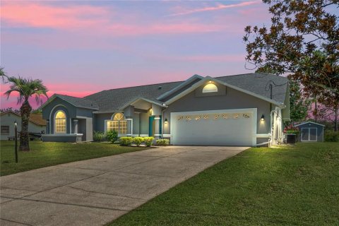 Casa en venta en Spring Hill, Florida, 3 dormitorios, 206.8 m2 № 1908360 - foto 2