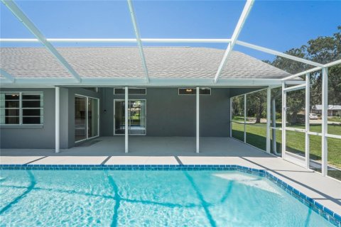 Casa en venta en Spring Hill, Florida, 3 dormitorios, 206.8 m2 № 1908360 - foto 5