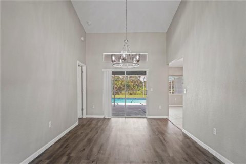 Casa en venta en Spring Hill, Florida, 3 dormitorios, 206.8 m2 № 1908360 - foto 30