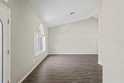 Casa en venta en Spring Hill, Florida, 3 dormitorios, 206.8 m2 № 1908360 - foto 13