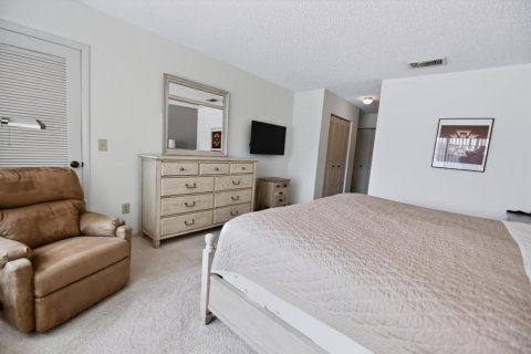 Condo in Boynton Beach, Florida, 2 bedrooms  № 2175858 - photo 15